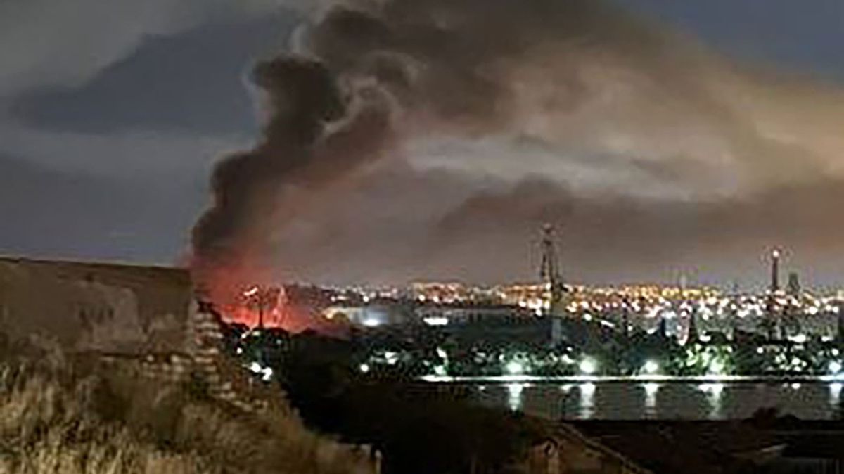 Sevastopolem otřásly hlasité exploze